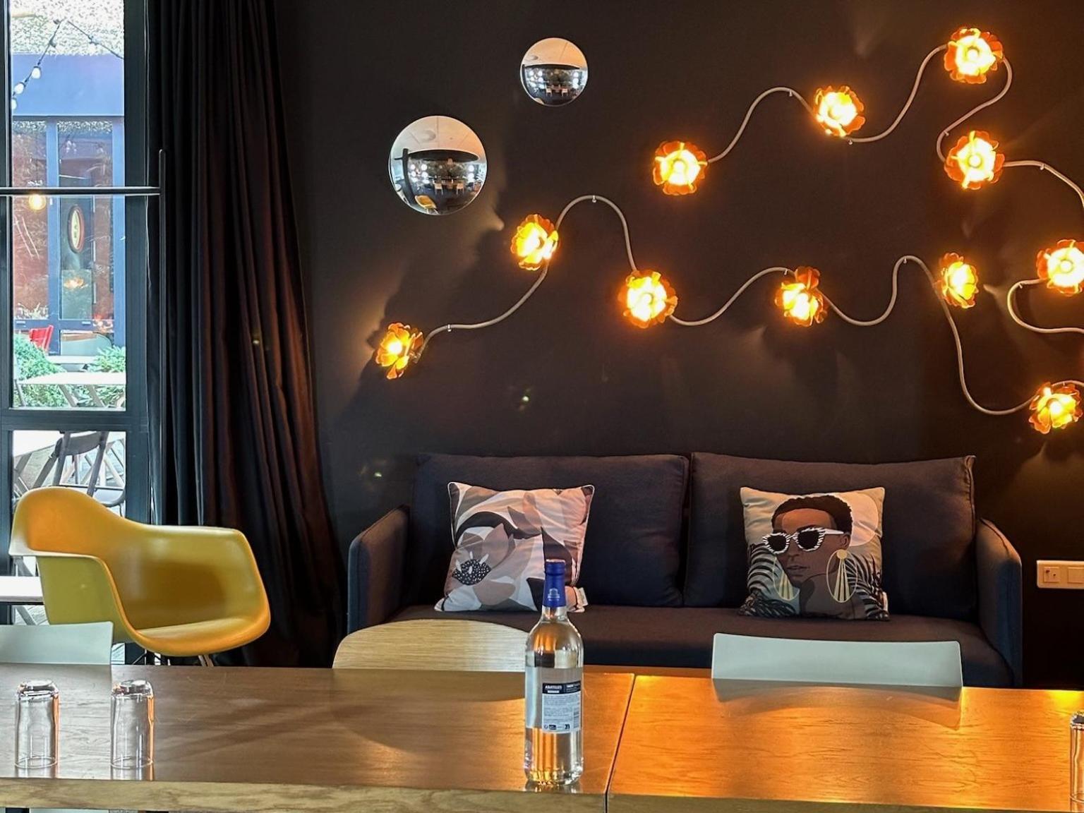 L'Echappee Belle Otel LʼIsle-Jourdain Dış mekan fotoğraf